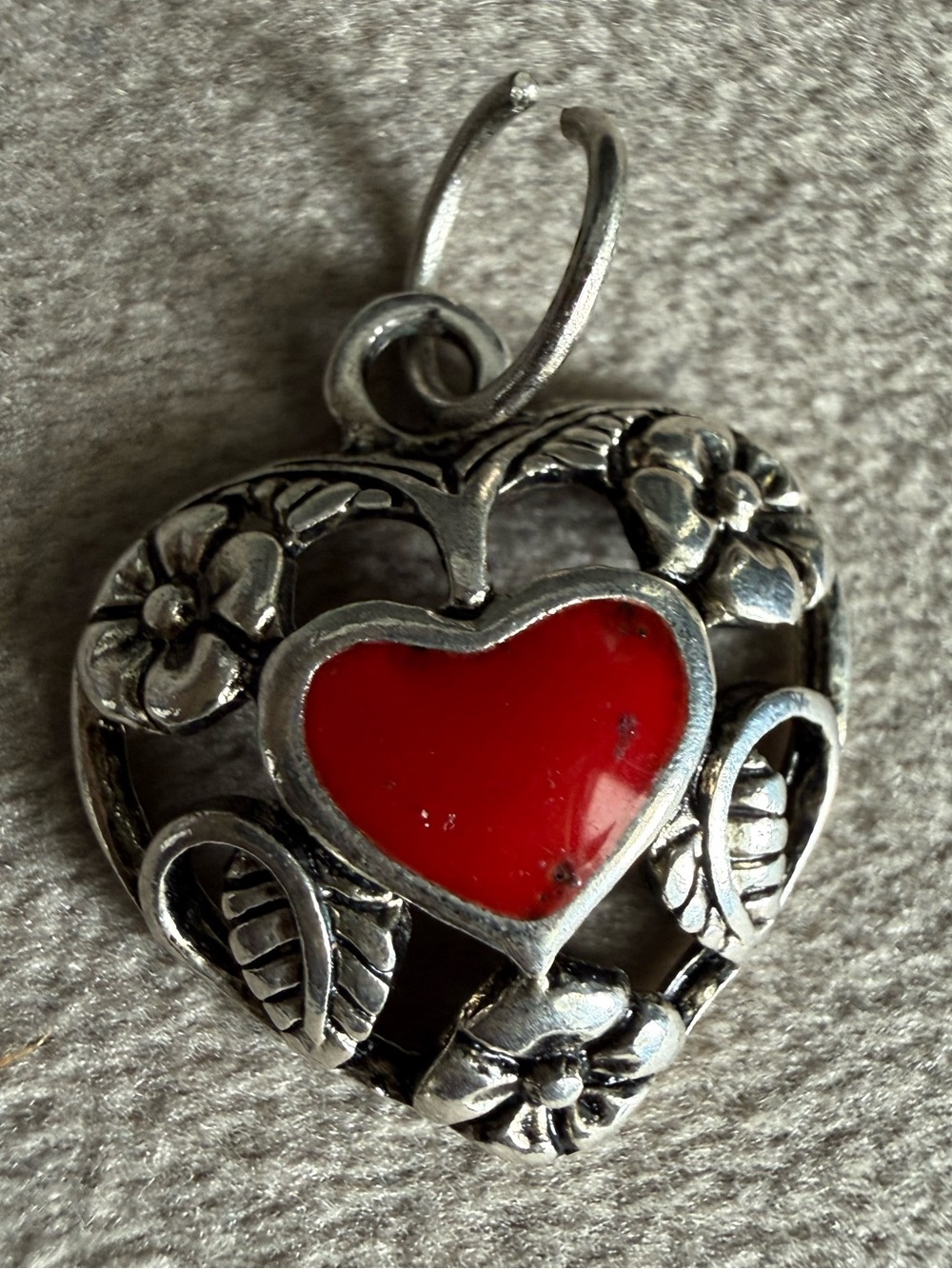 Vintage-Inspired Silver Heart Pendant with Red Enamel Center